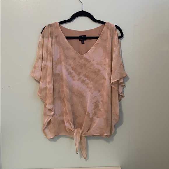 Open shoulder blouse - Picture 2 of 6